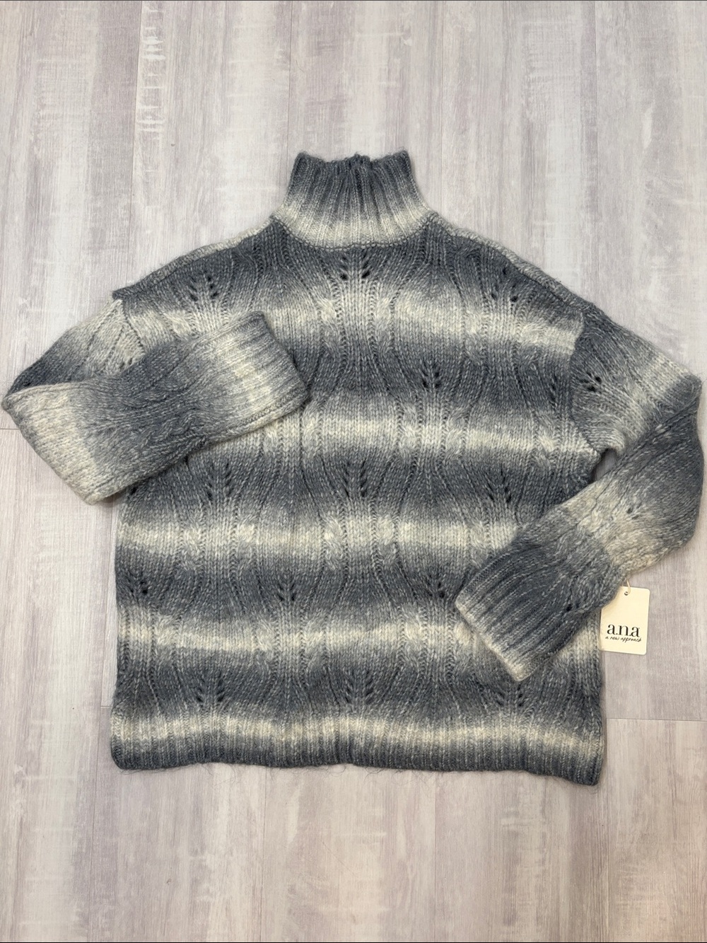 a.n.a Gray Ombre Ribbed Turtleneck Sweater XSmall